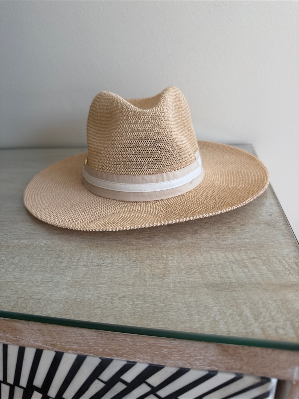 Vince Camuto Natural Straw Wide-Brim Fedora with White Band